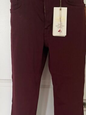Women's Stretch Chinos in Deep Burgundy
